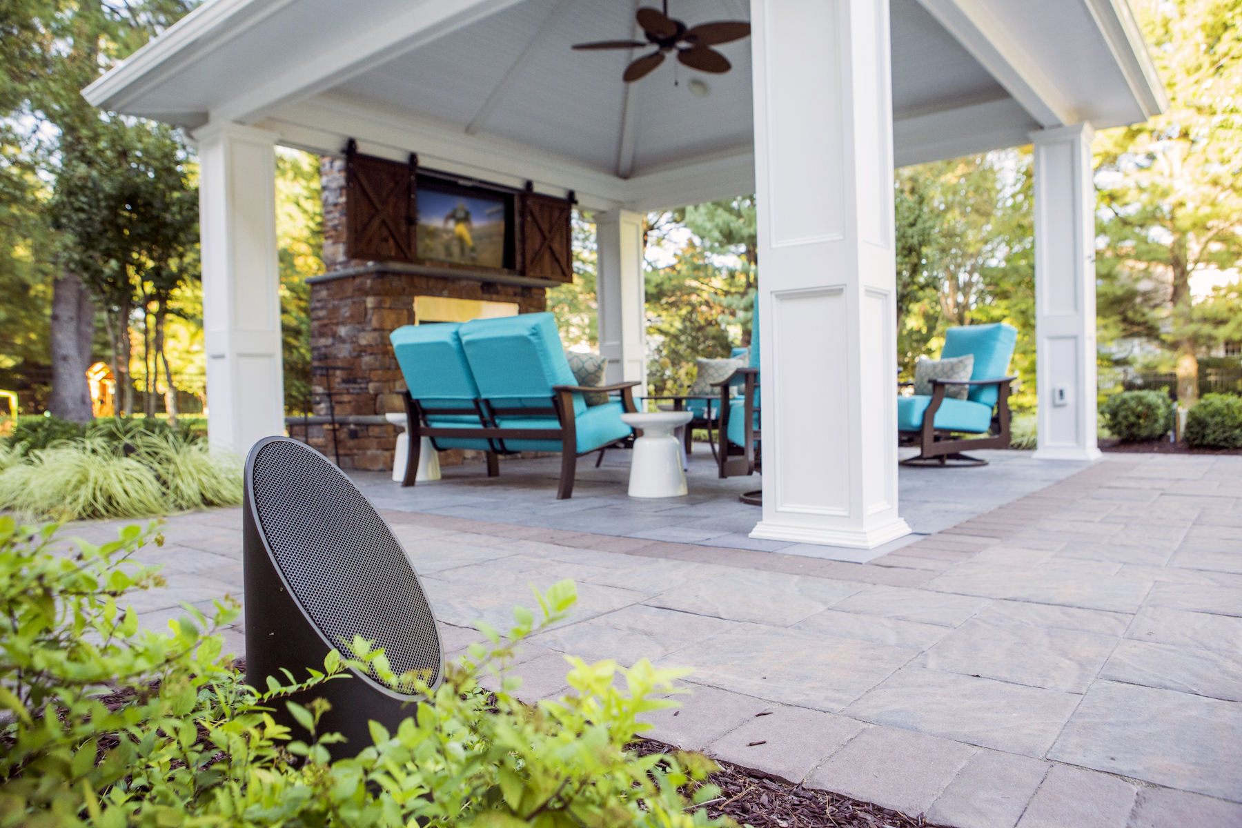Create Your Personal Outdoor Entertainment Oasis